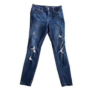 {Hollister} High-Rise Super Skinny Distressed Jeans